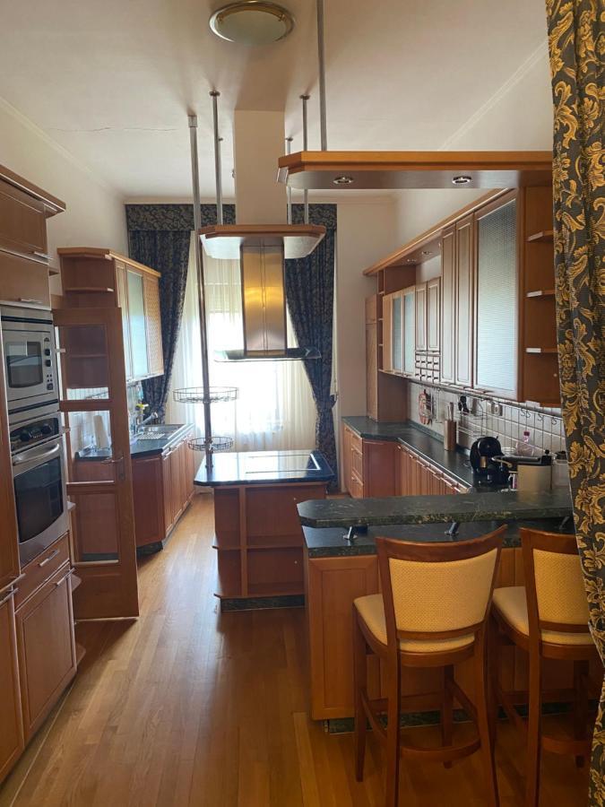 Sebivi Apartments Baroko & Family Poprad Exteriér fotografie