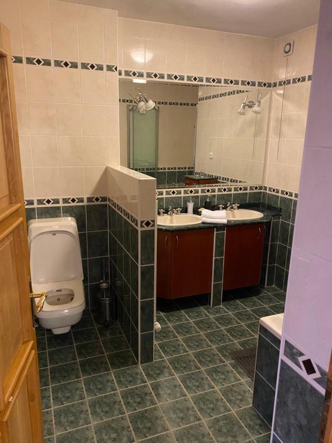 Sebivi Apartments Baroko & Family Poprad Exteriér fotografie